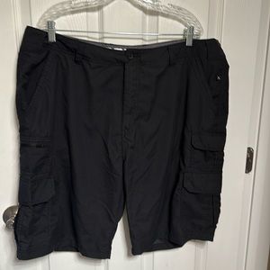 Men’s black cargo shorts. Long. From Denali. Size 40. Very soft.